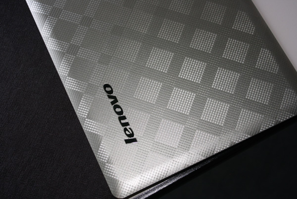 Lenovo cover argento